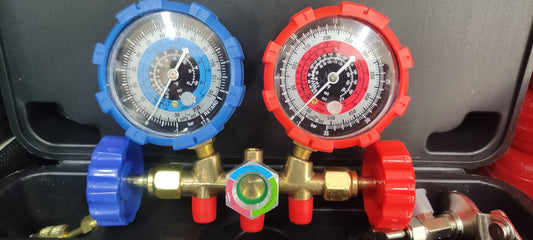 Manometar sa armaturom za ispitivanje klima uređaja