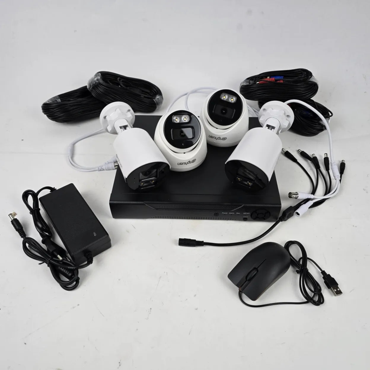 Žičani videonadzorni sustav G501 4K (4 kamere + DVR)