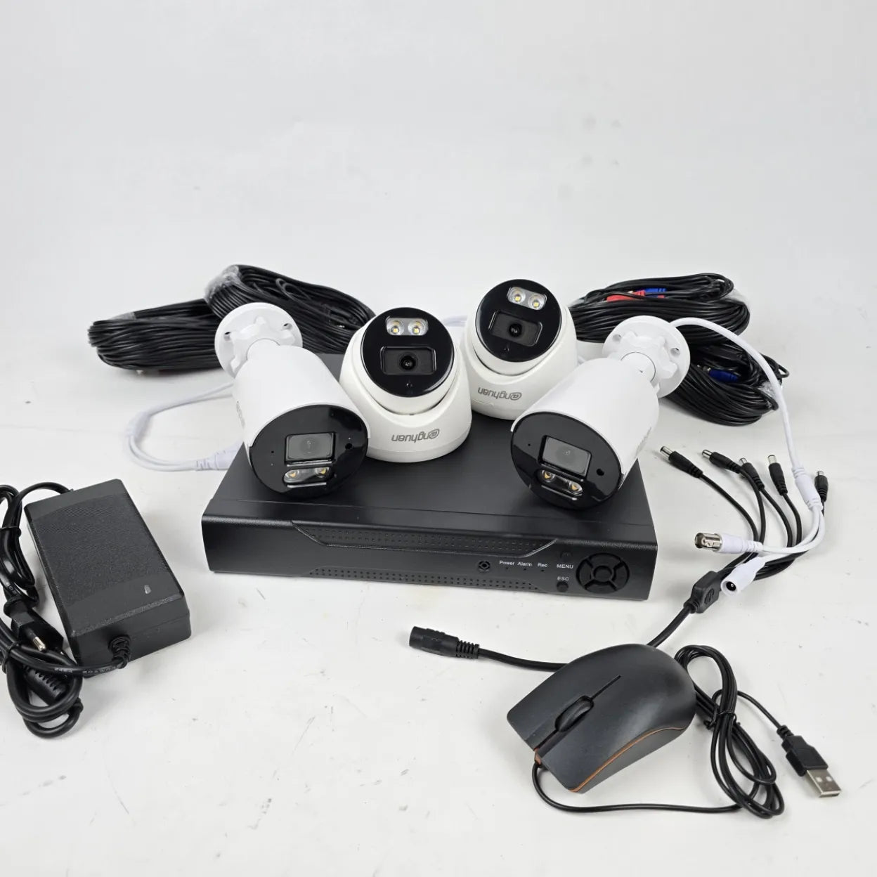 Žičani videonadzorni sustav G501 4K (4 kamere + DVR)
