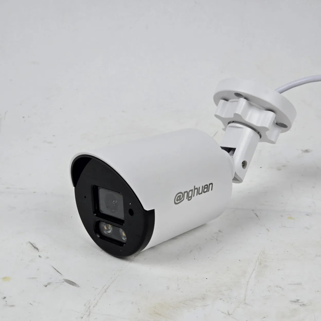 Žičani videonadzorni sustav G501 4K (4 kamere + DVR)